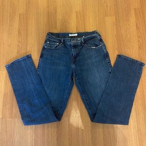 Women’s Levi 505 straight jeans